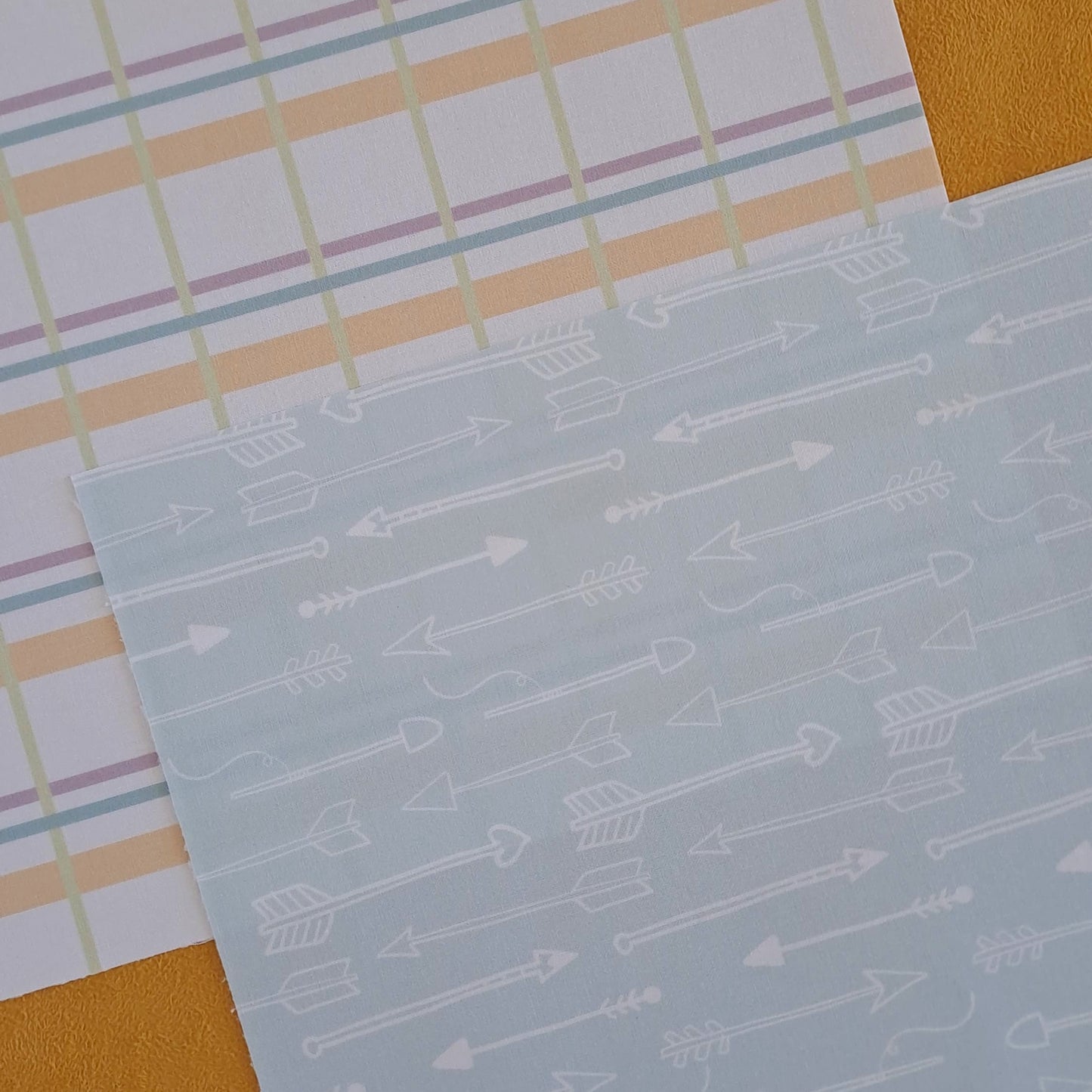 PACK 2 TELAS DE ENCUADERNAR FLECHAZO - PEQUEÑO TIPI - SCRAPBOOKING