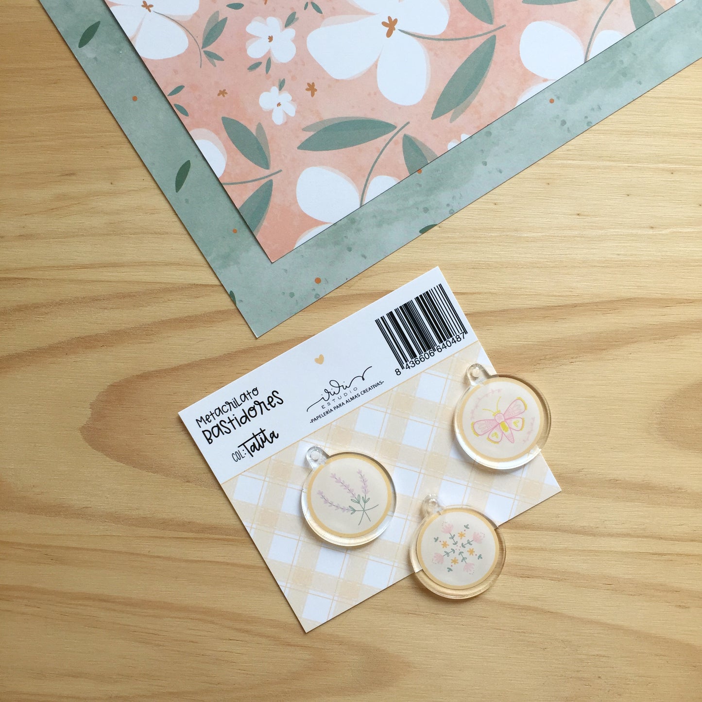 METACRILATO BASTIDORES - TATITA - SCRAPBOOKING