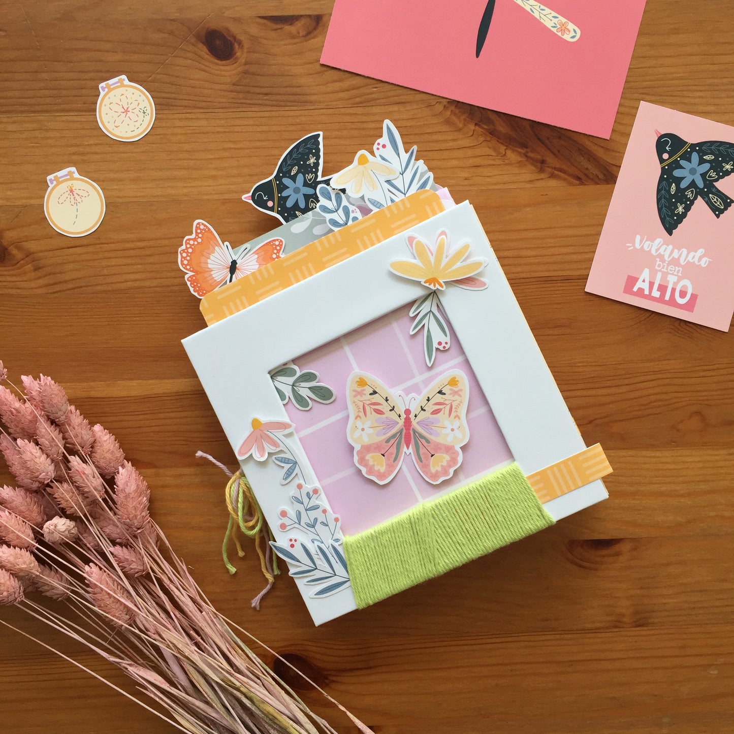 PRIMA Y VERA: COLECC. DIGITAL EXCLUSIVA + TALLER ONLINE (COLAB. CON THE CREATIVE BUNDLE 2024) - SCRAPBOOKING