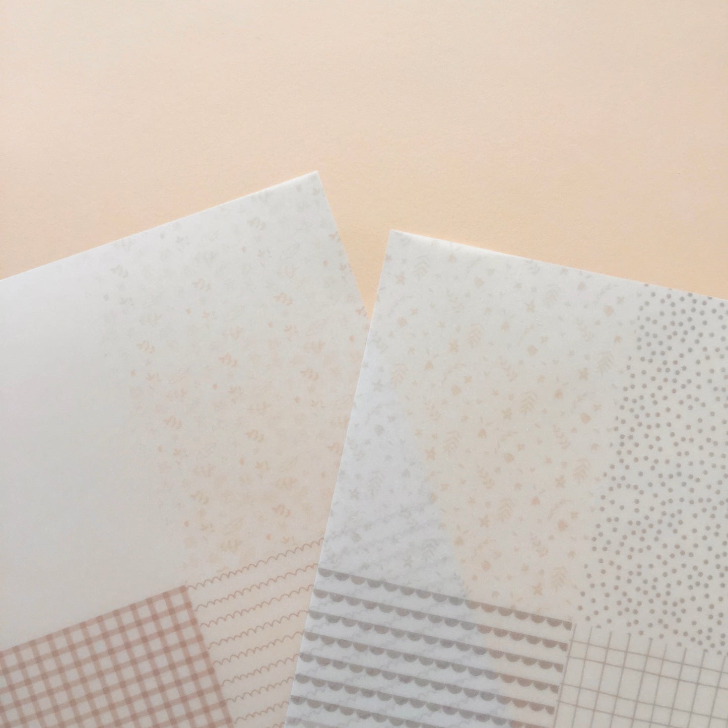KIT 2 VELLUMS MINI CREMA 6X8"- BBC Y EVENTOS - COLEC. INFINITA - SCRAPBOOKING