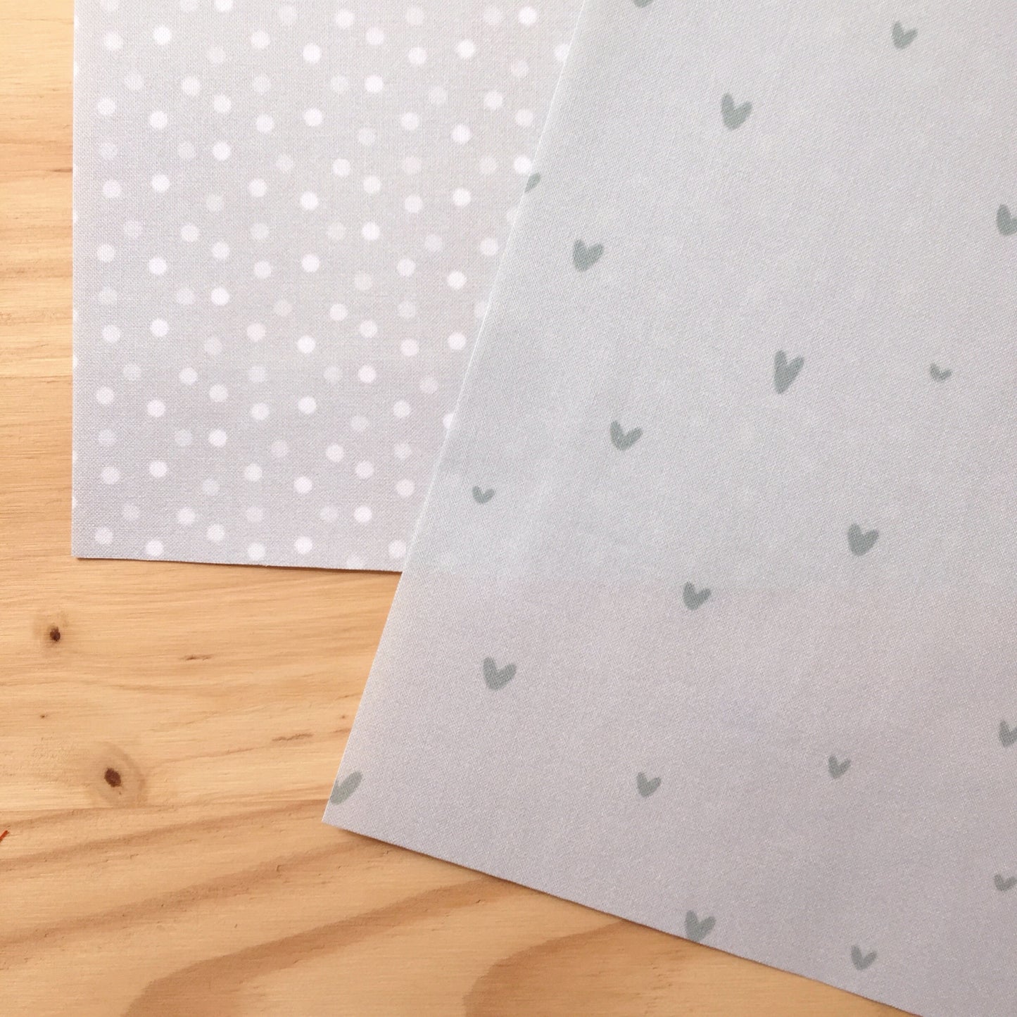 PACK 2 TELAS DE ENCUADERNAR VERDE OLIVA - REPO BAJO PEDIDO - SCRAPBOOKING