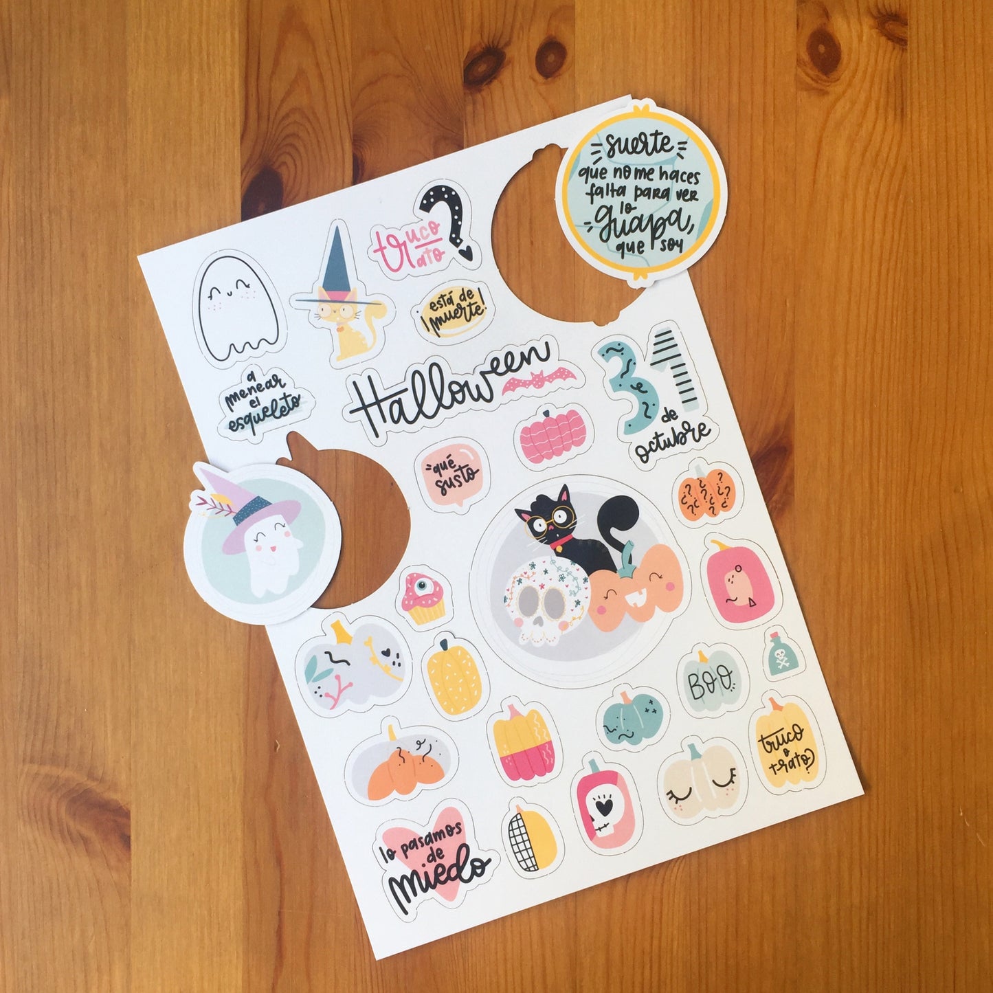 DIE CUTS BOO - TAMADABA - SCRAPBOOKING
