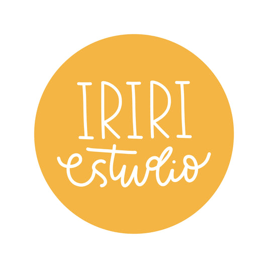 PEGATINA DTF LOGO IRIRI ESTUDIO - SCRAPBOOKING