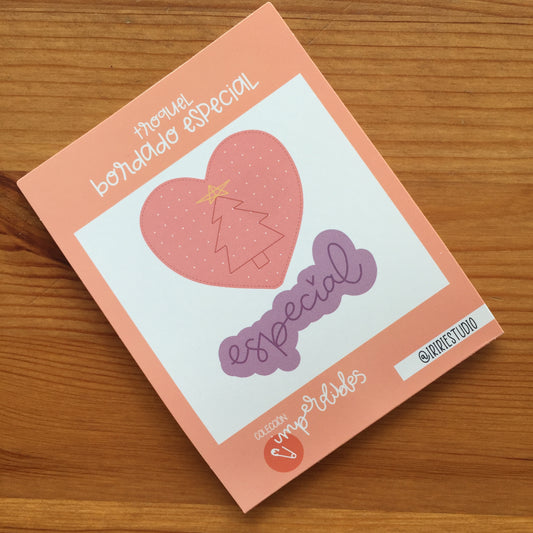 TROQUEL BORDADO ESPECIAL - EXCLUSIVO SCRAPLENDARIO 2025 - SCRAPBOOKING