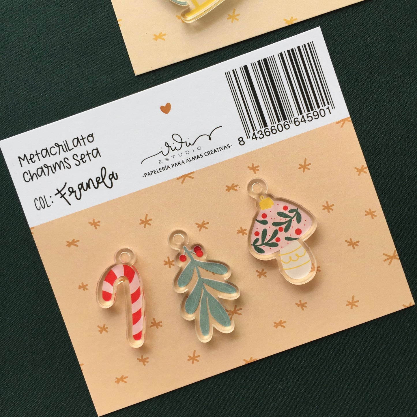 METACRILATO CHARMS SETA - FRANELA - SCRAPBOOKING