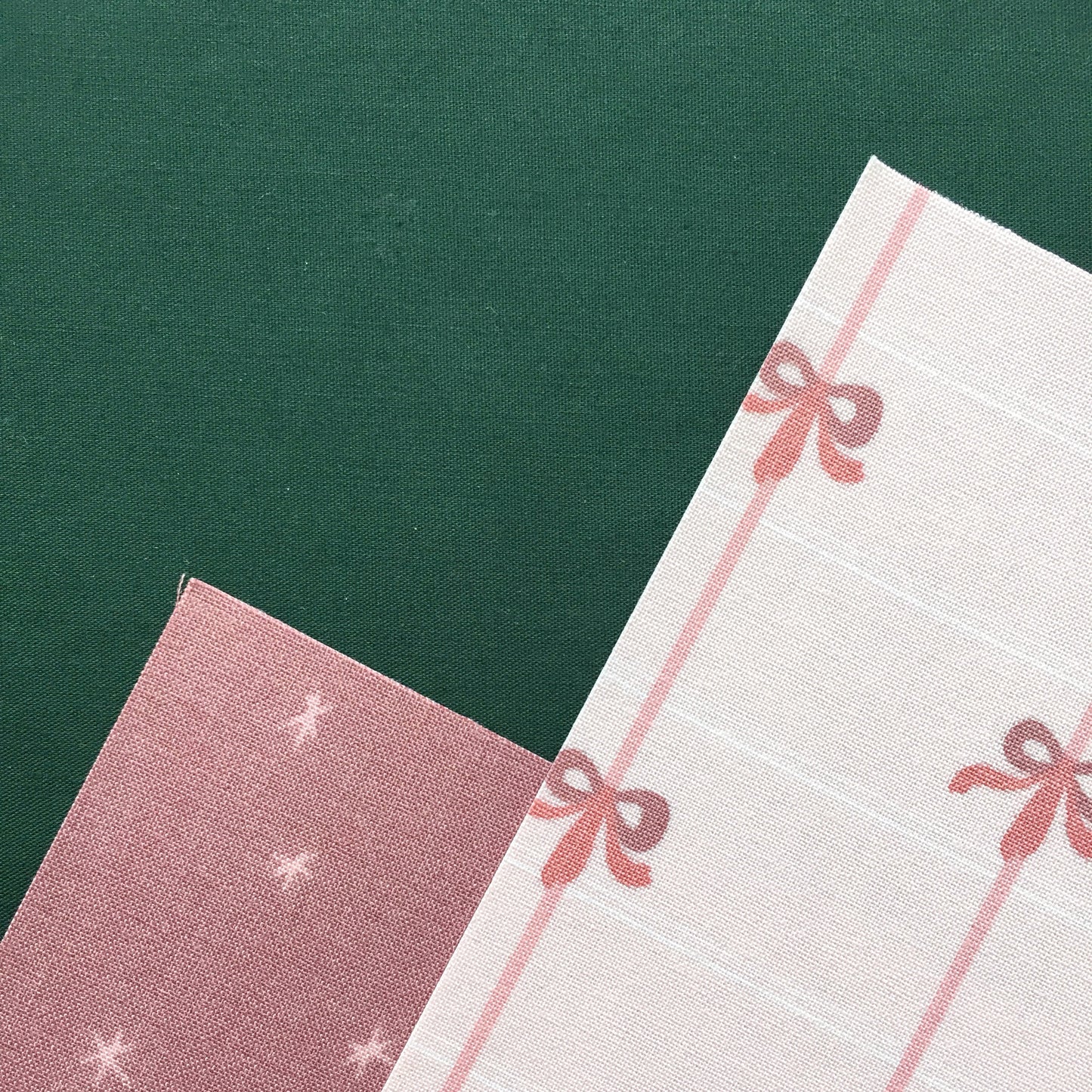 PACK 2 TELAS DE ENCUADERNAR LAZOS DE AMOR - FRANELA - SCRAPBOOKING