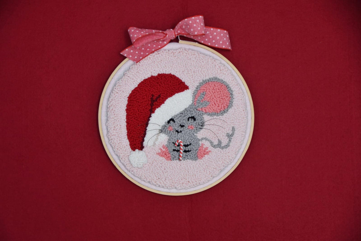 RESERVA TALLER CON IOANA DE PUNCH NEEDLE - TURRÓN NOEL CON PUNCH NEEDLE - FERIA SCRAP, CREA Y DECORA