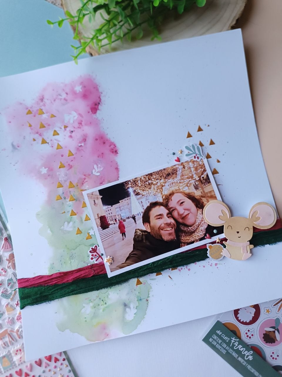 RESERVA MAKE AND TAKE CON IRINA DE LUNAMIA - LAYOUT NAVIDEÑO MIXMEDIA - FERIA SCRAP, CREA Y DECORA