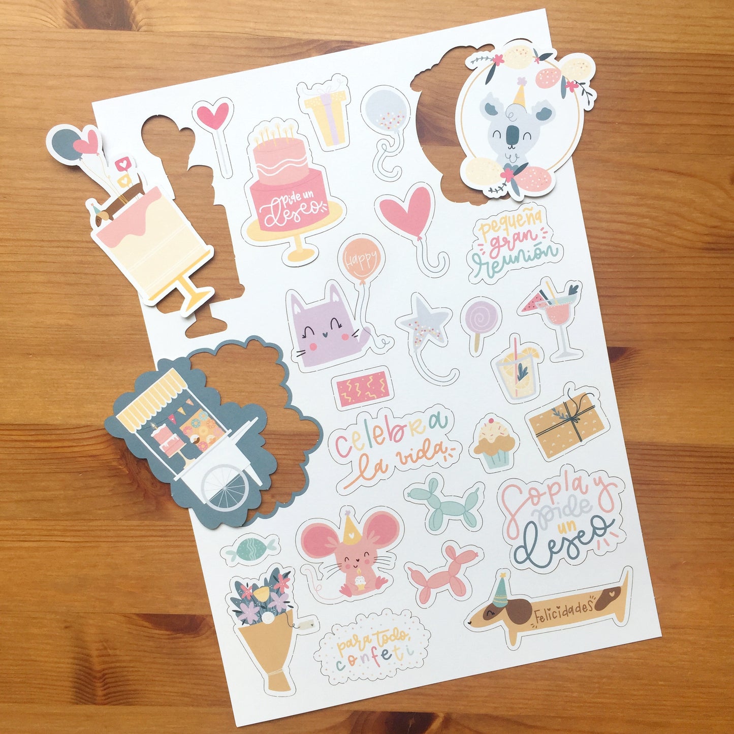 DIE CUTS TENDERETE - SCRAPBOOKING